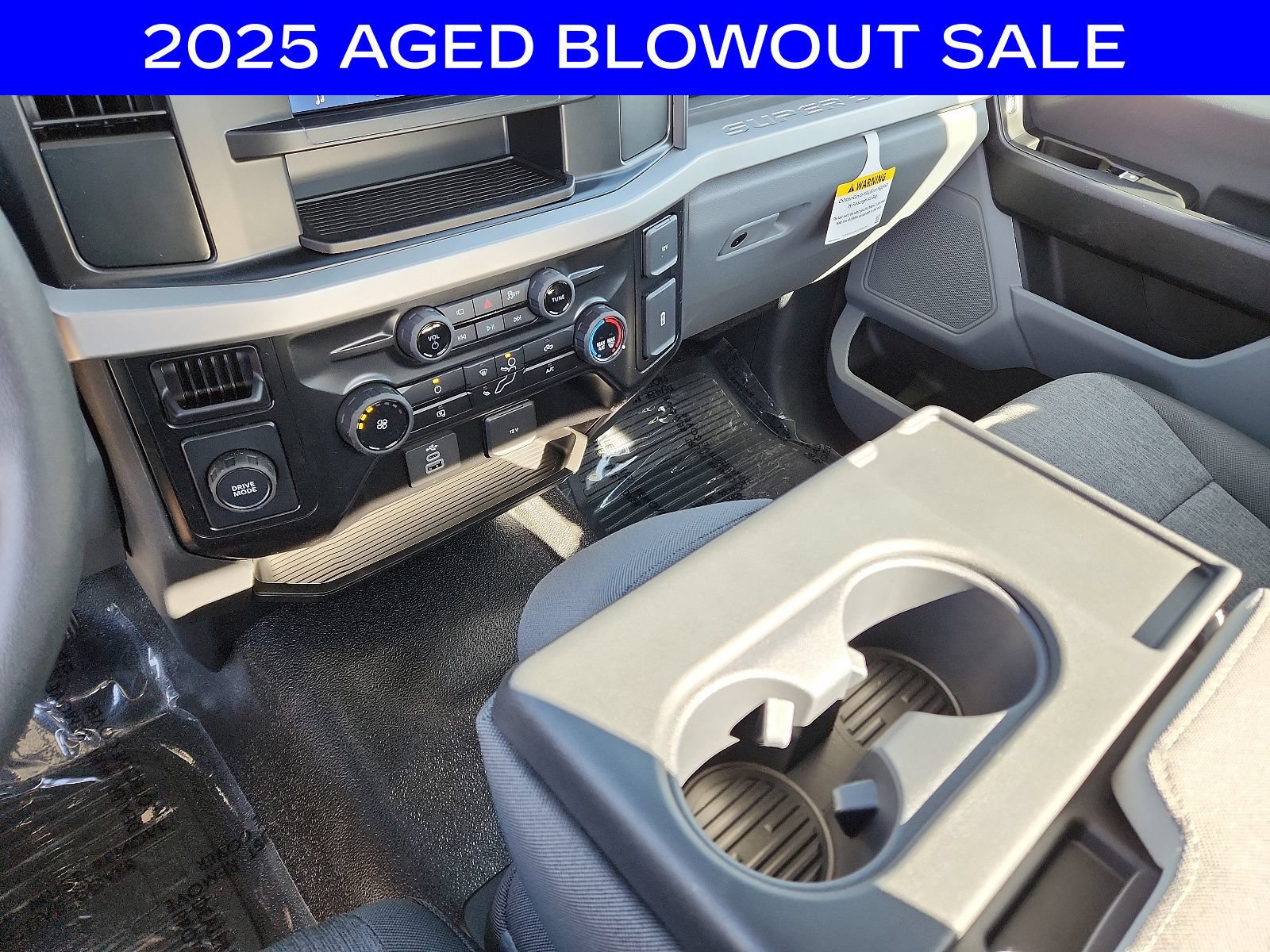 New 2025 Ford F250 XL w/ 360-Degree Camera Package RWD image 19