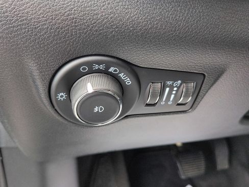 Used 2022 Jeep Compass Limited AWD/4WD image 15
