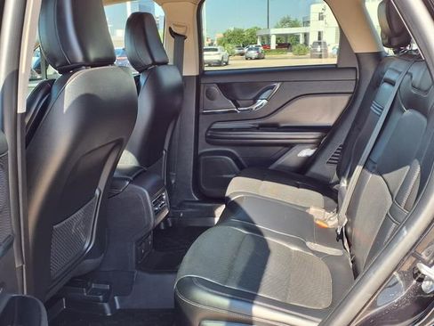 Certified 2023 Lincoln Corsair Reserve AWD/4WD image 5