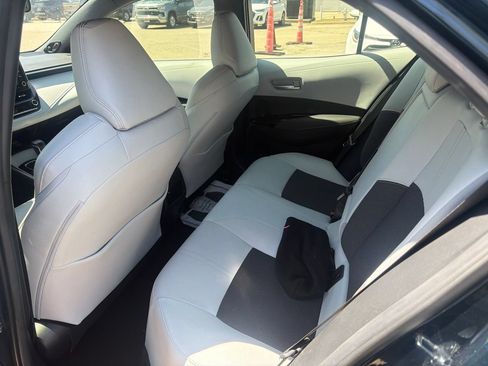 Used 2019 Toyota Corolla XSE FWD image 6