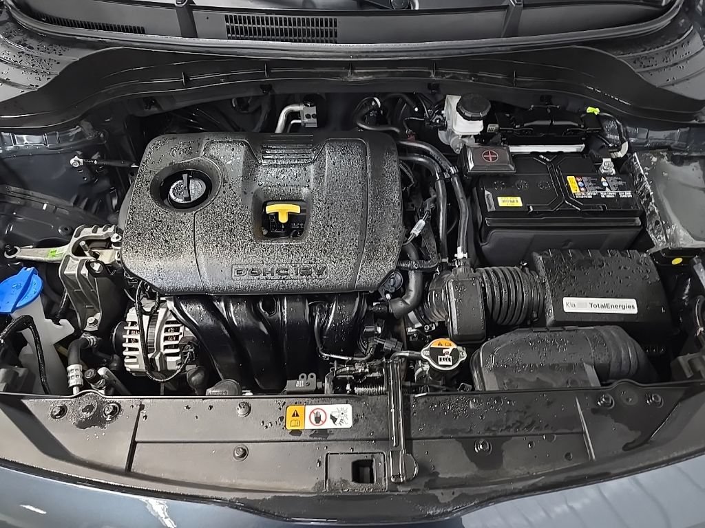 Used 2025 Kia Soul GT-Line w/ GT-Line Technology Package FWD image 13