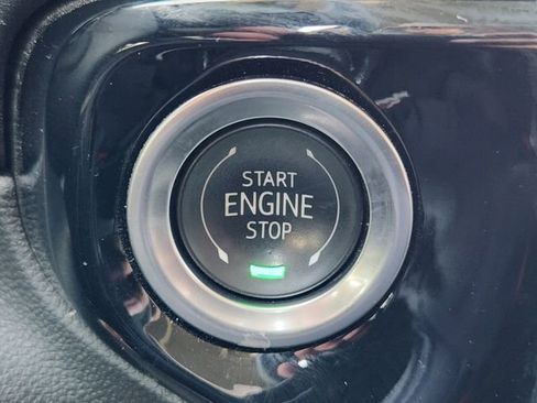 Used 2025 Chevrolet Silverado 1500 LT image 24