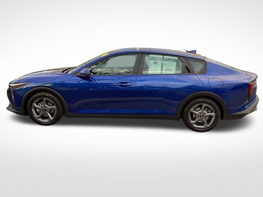 Used 2025 Kia K4 FWD image 6