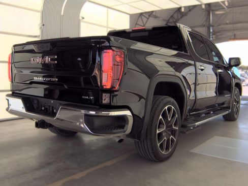 Used 2021 GMC Sierra 1500 SLT RWD image 5
