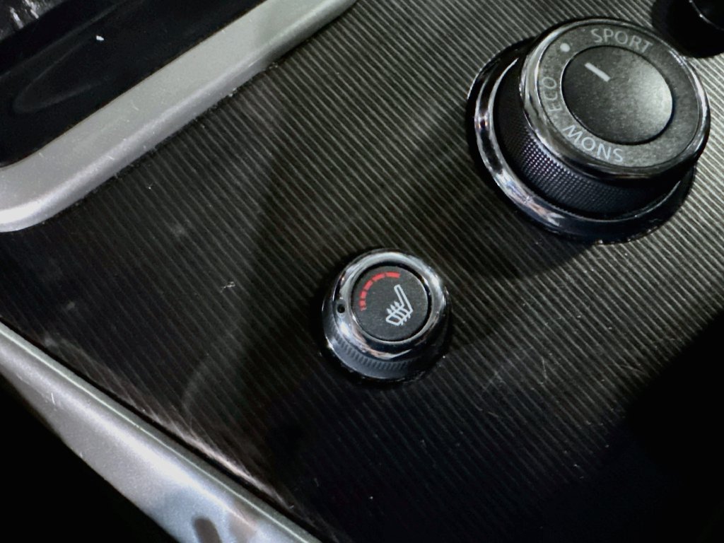 Used 2023 Dodge Durango SXT RWD image 21
