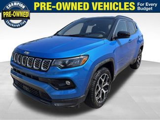 Used 2025 Jeep Compass Limited AWD/4WD video 1