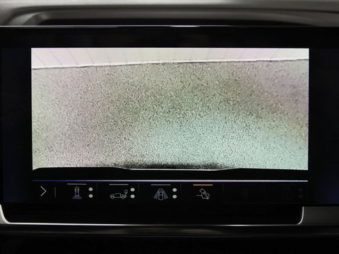 Used 2025 Chevrolet Silverado 2500 High Country w/ Technology Package image 15