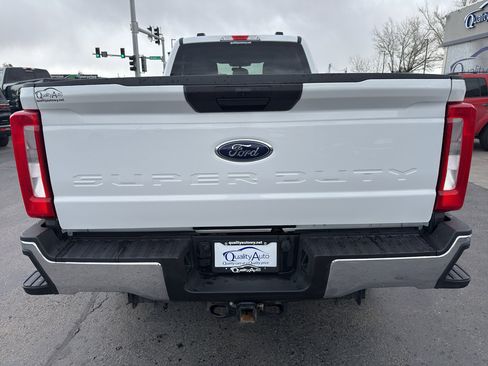 Used 2024 Ford F350 XLT w/ FX4 Off-Road Package image 7