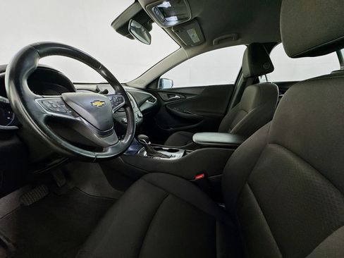 Used 2023 Chevrolet Malibu RS FWD image 21