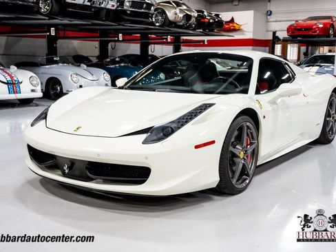Used 2014 Ferrari 458 Spider image 11