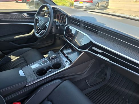 Used 2025 Audi A6 3.0T Prestige w/ Prestige Package image 36