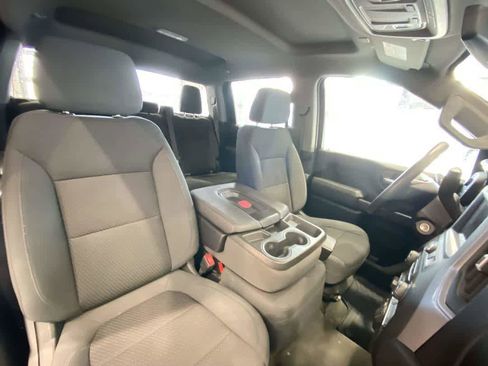 Used 2021 Chevrolet Silverado 1500 Custom Trail Boss image 26