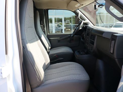 New 2025 Chevrolet Express 2500 w/ Driver Convenience Package image 45