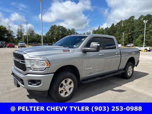 Used 2024 RAM 2500 Lone Star w/ Sport Appearance Package AWD/4WD image 3