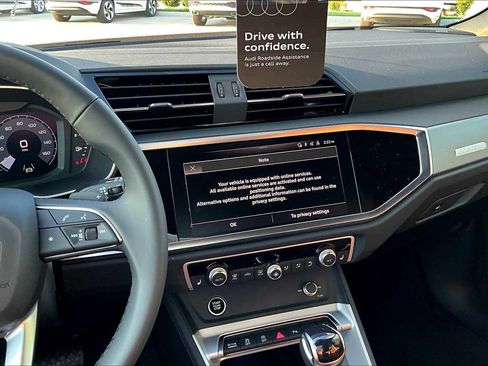 New 2025 Audi Q3 2.0T Premium Plus image 6