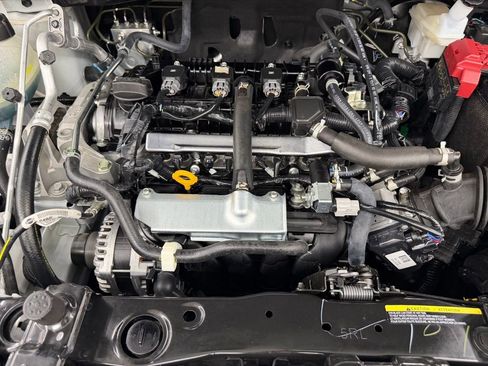 Used 2025 Nissan Versa S w/ Trunk Package FWD image 38
