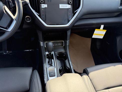 New 2026 Subaru Ascent Limited image 11