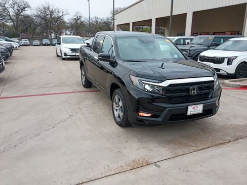 Used 2025 Honda Ridgeline RTL image 5