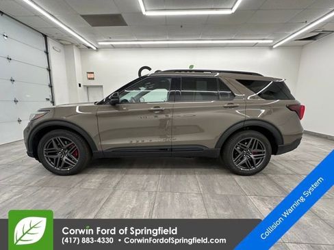 New 2026 Ford Explorer ST w/ Sun And Sound Package image 2