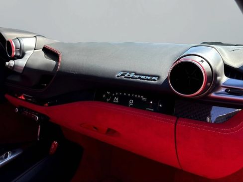Used 2023 Ferrari F8 Tributo RWD image 21