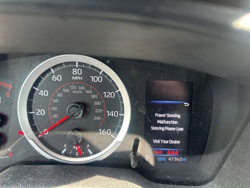 Used 2020 Toyota Corolla SE image 12