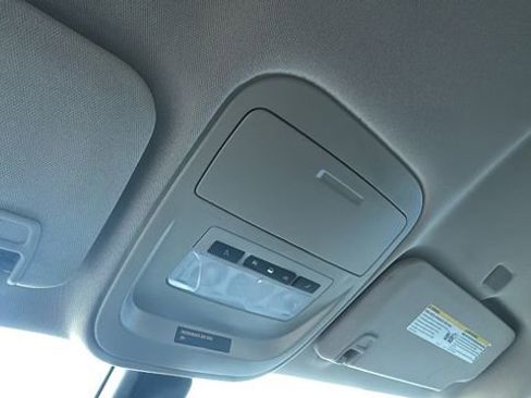 Used 2020 Chevrolet Colorado ZR2 w/ ZR2 Dusk Special Edition image 28