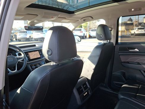 Used 2022 Volkswagen Atlas SEL image 21