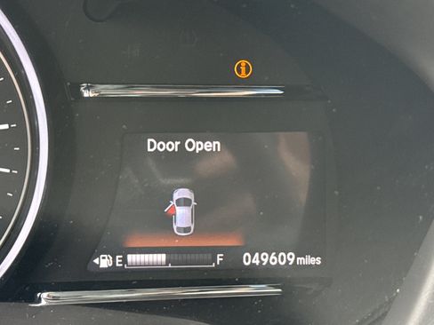 Used 2021 Honda HR-V EX-L image 22