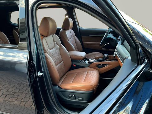 Used 2025 Kia Telluride EX X-Line AWD/4WD image 29