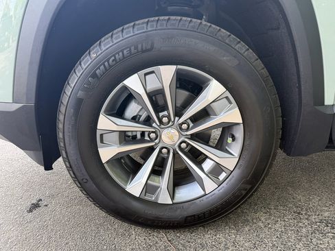 New 2026 Chevrolet Equinox LT w/ Convenience Package II AWD/4WD image 33
