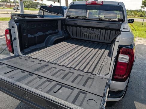 New 2026 GMC Canyon AT4X AWD/4WD image 40