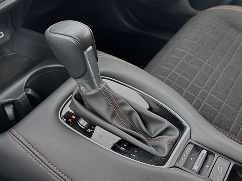 Certified 2024 Honda HR-V Sport image 16