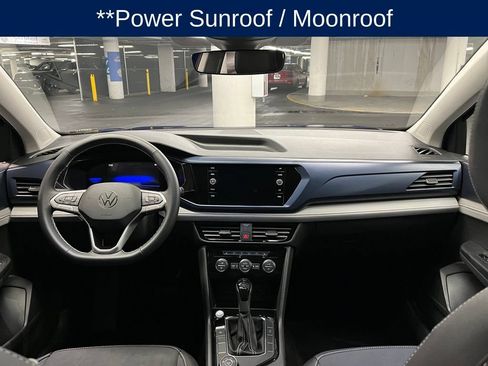 Used 2024 Volkswagen Taos SE w/ Panoramic Sunroof Package AWD/4WD image 7
