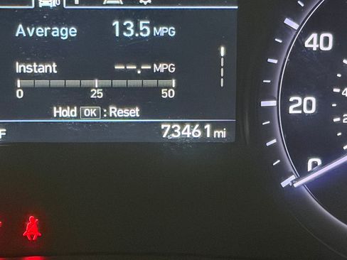 Used 2020 Genesis G80 3.8 RWD image 22