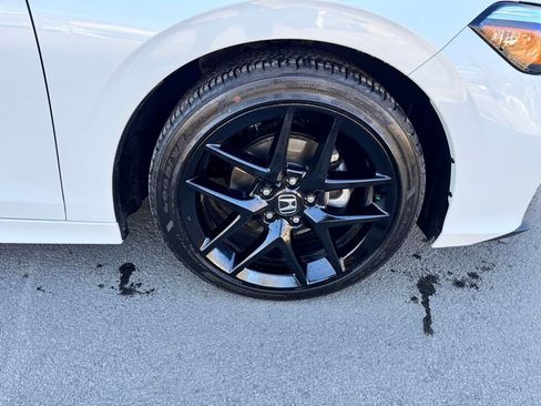 Certified 2025 Honda Civic Sport image 13