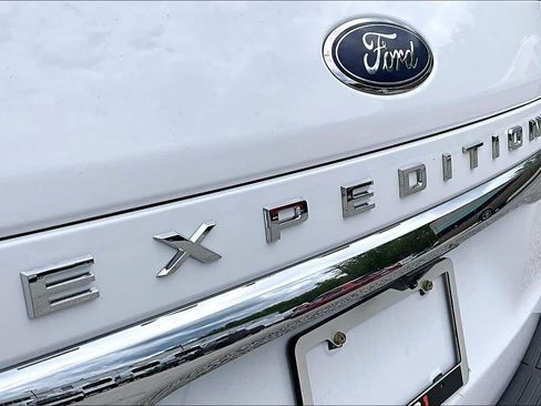 Certified 2023 Ford Expedition Limited AWD/4WD image 33