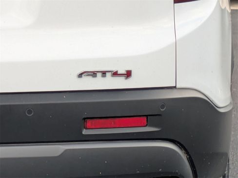 Certified 2023 GMC Acadia AT4 image 27