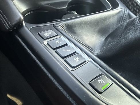 Used 2016 BMW M4 Coupe image 24