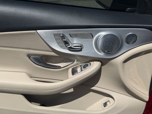 Used 2018 Mercedes-Benz C 300 Coupe image 9