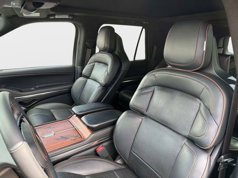 Used 2025 Lincoln Navigator L Black Label AWD/4WD image 20