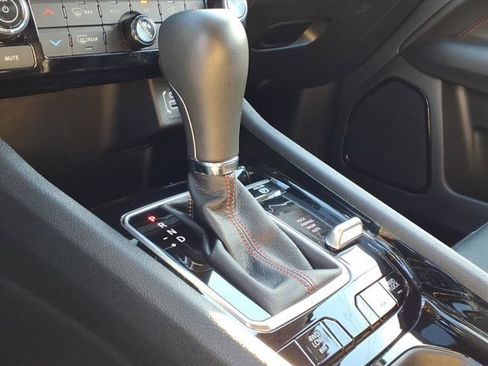 Used 2022 Jeep Compass Trailhawk image 15