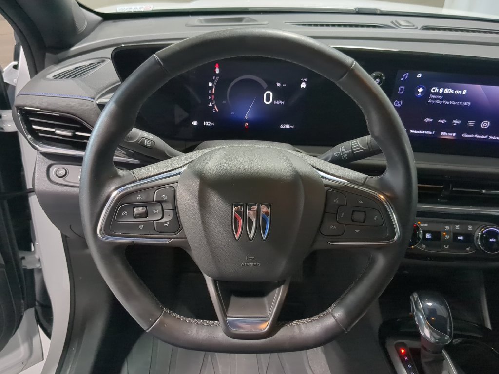 Used 2025 Buick Envista Sport Touring w/ Convenience I Package FWD image 22