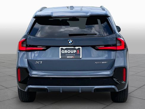 Used 2023 BMW X1 xDrive28i w/ Premium Package AWD/4WD image 4