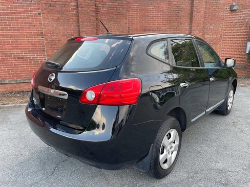 Used 2014 Nissan Rogue S image 3