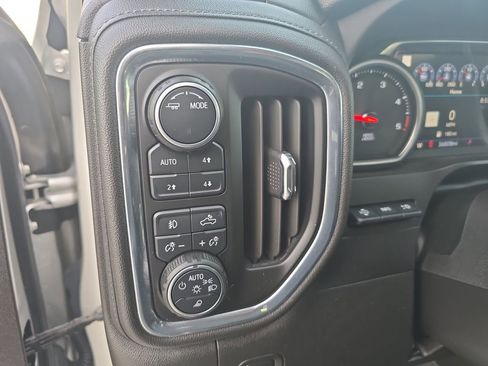 Used 2023 Chevrolet Silverado 2500 High Country w/ Z71 Off-Road Package AWD/4WD image 25