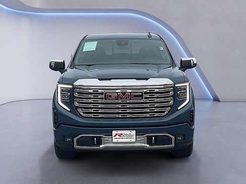 Used 2024 GMC Sierra 1500 Denali w/ Technology Package image 5