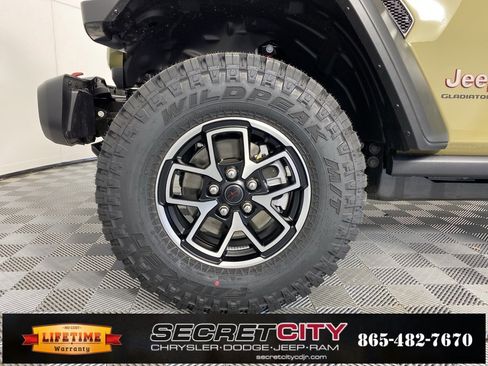 New 2026 Jeep Gladiator Rubicon image 9