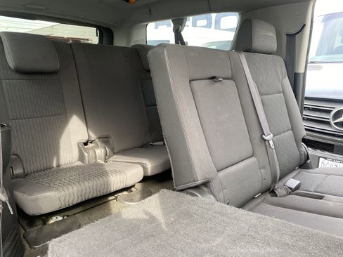 Used 2017 Chevrolet Suburban LS w/ Max Trailering Package RWD image 21