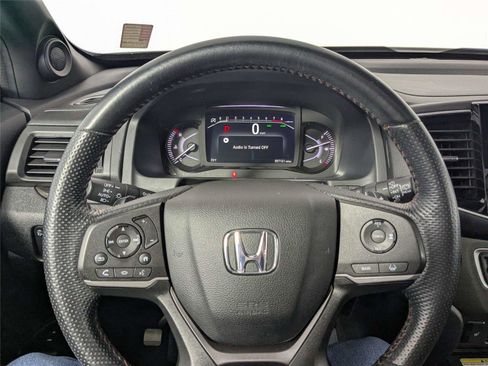 Used 2022 Honda Passport TrailSport image 15
