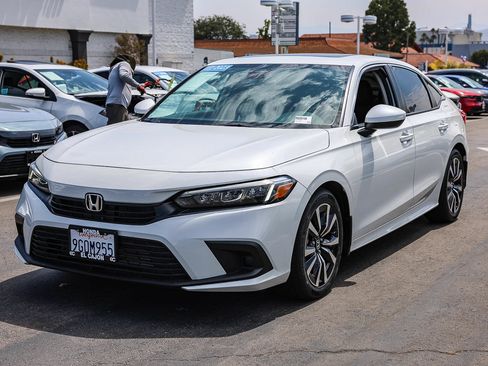 Certified 2023 Honda Civic EX image 19